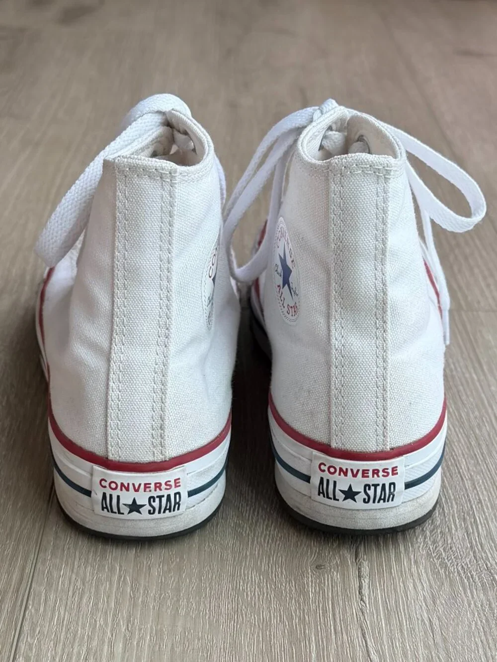 Converse big kids